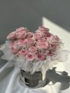 Asymmetrical 20 Pink Roses Box